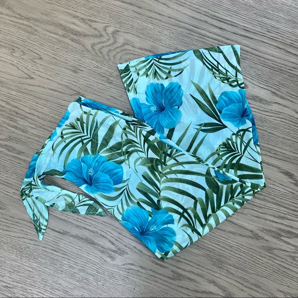 Cami Swim Hibiscus Print One Piece Bathing Suit + Coordinating Coverup Set 10 - Picture 9 of 15